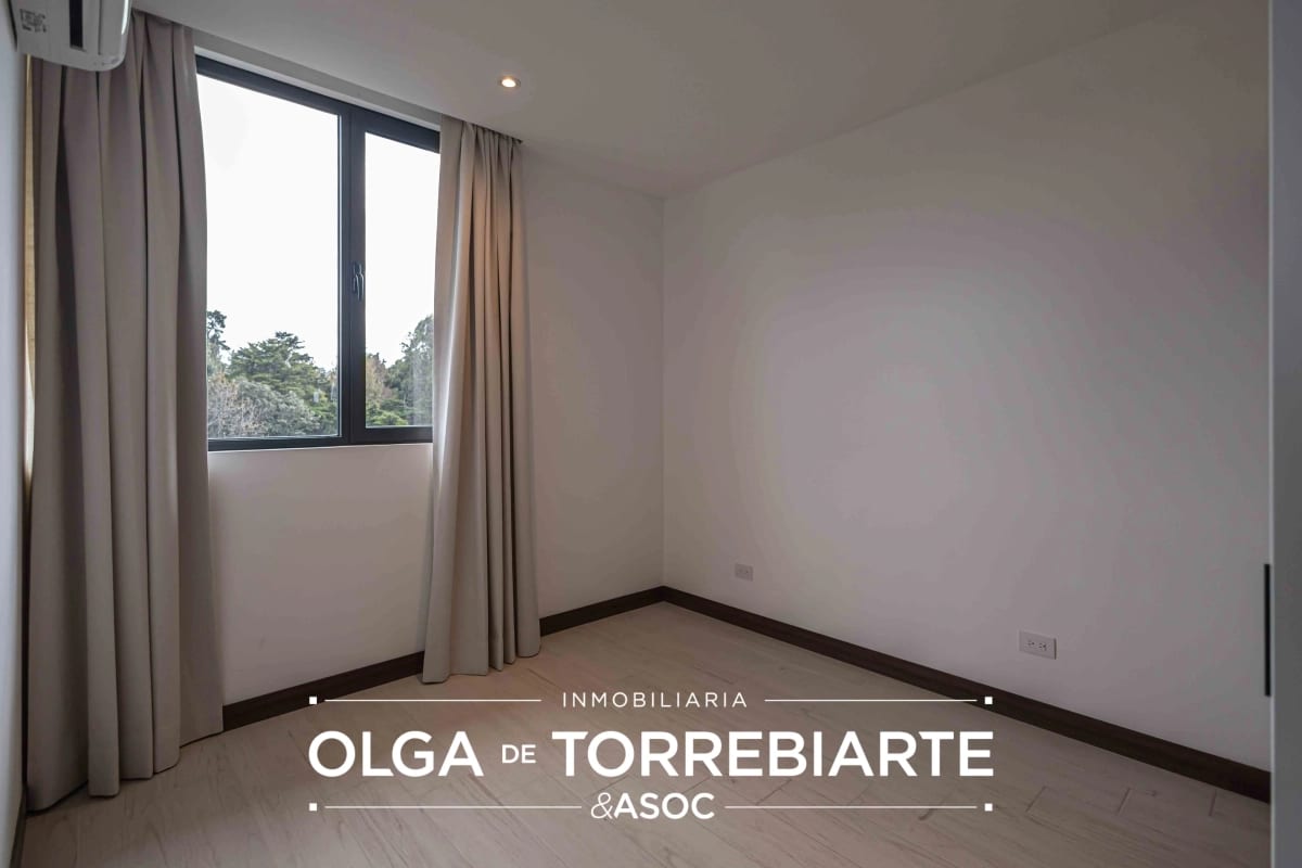 Apartamento en Spazio, Zona 15 — foto 5 de 14