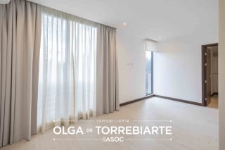 Apartamento en Spazio, Zona 15 — miniatura 4 de 14