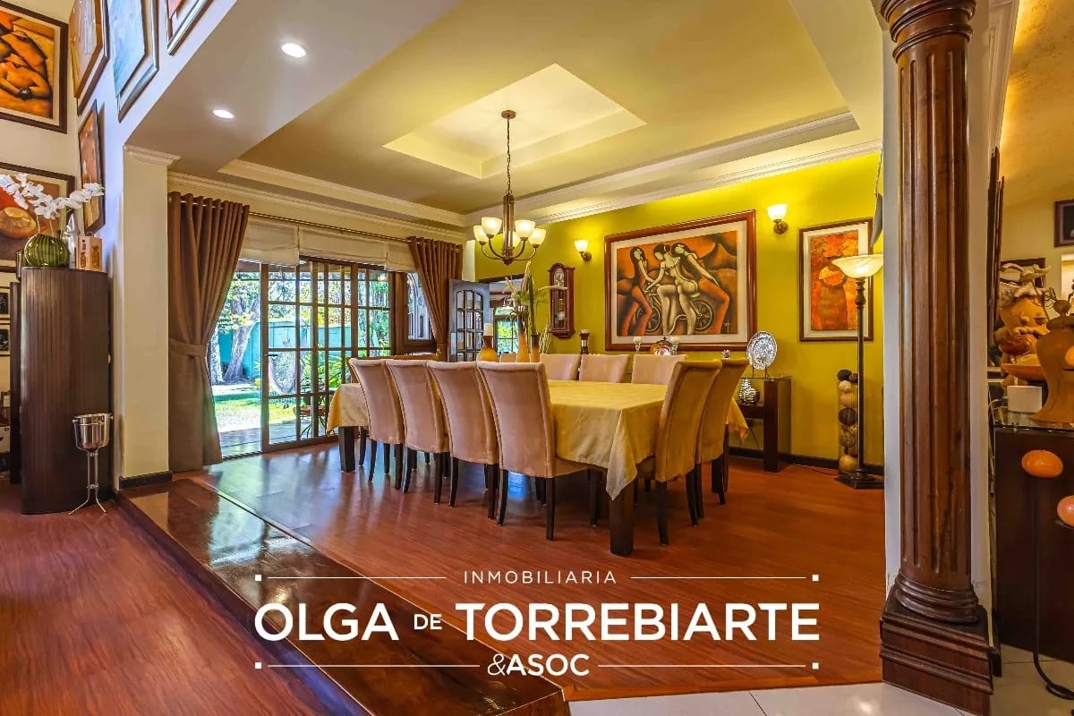 Casa en Casa y Campo — foto 7 de 17