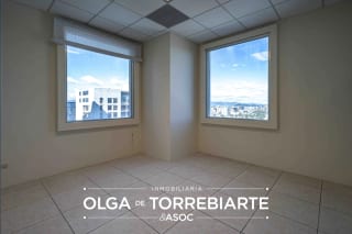 Oficina en Zona Pradera, Zona 10 — miniatura 15 de 16
