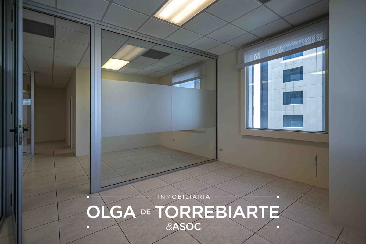 Oficina en Zona Pradera, Zona 10 — foto 16 de 16