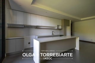 Apartamento en Edificio Aile, Zona 13. — miniatura 10 de 17