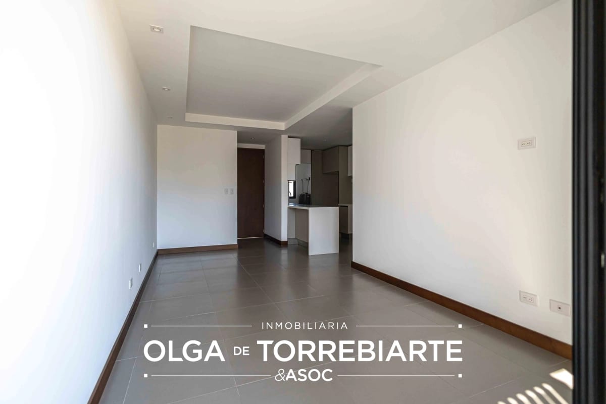 Apartamento en Edificio Aile, Zona 13. — foto 12 de 15