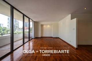 Apartamento en Quinta Bella Norte, Zona 14 — miniatura 1 de 17