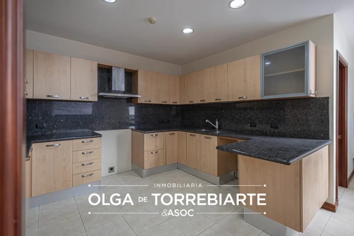 Apartamento en Quinta Bella Norte, Zona 14 — foto 11 de 17