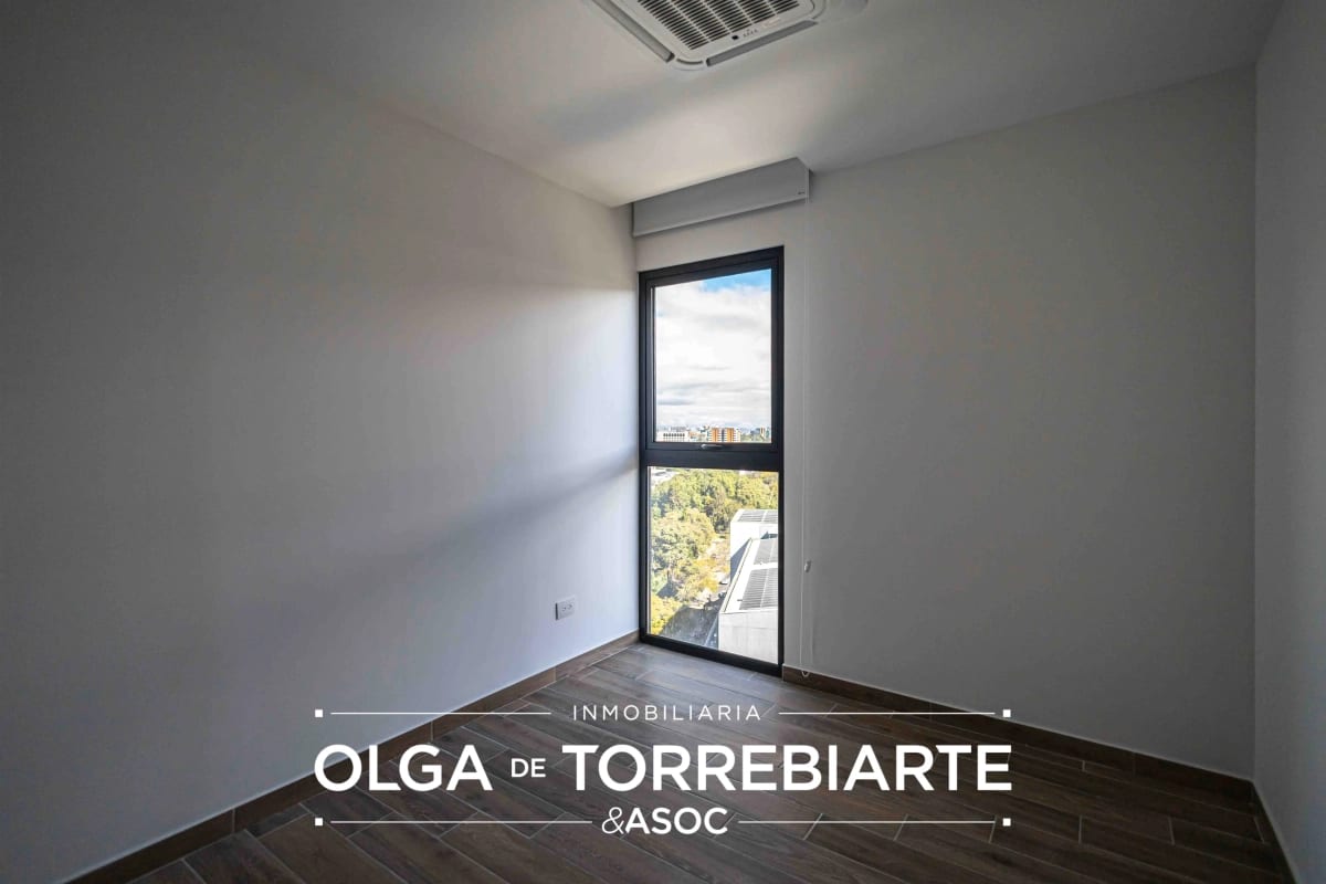 Apartamento en Parque 14, Zona 14 — foto 4 de 11