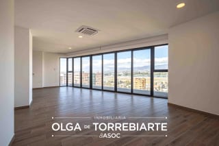 Apartamento en Parque 14, Zona 14 — miniatura 1 de 11