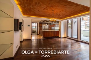 Apartamento en nivel completo Casa Rialto, zona 14 — miniatura 12 de 16