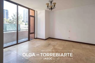 Apartamento en nivel completo Casa Rialto, zona 14 — miniatura 10 de 16