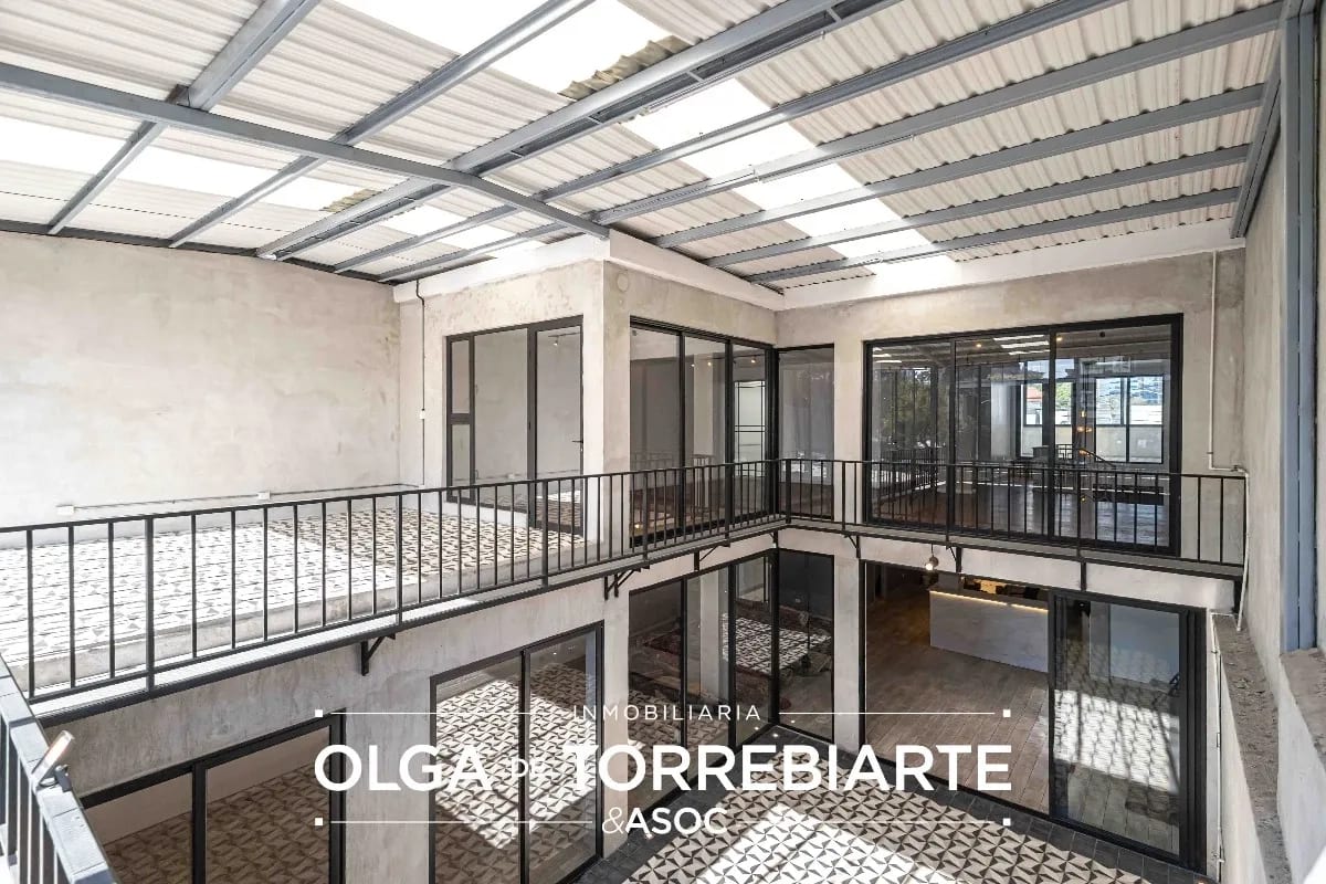 Casa remodelada para oficina en Zona 10 — foto 9 de 12
