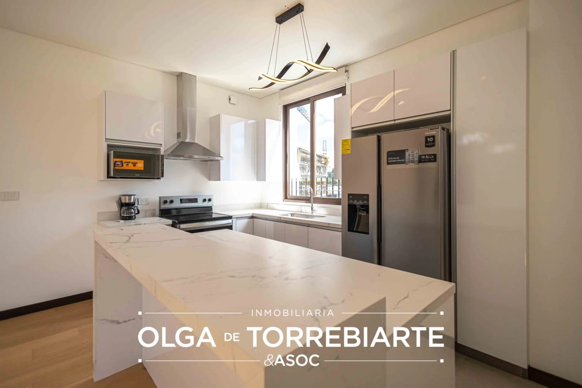 Apartamento en Nogales de Cayalá, Zona 16 — foto 3 de 9