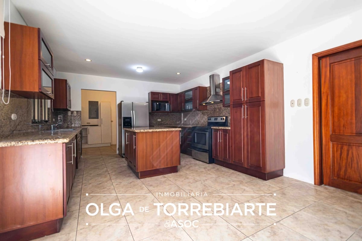 Casa en Villa Serena, Muxbal — foto 10 de 17