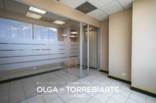 Oficina en Zona Pradera, Zona 10 — miniatura 8 de 9