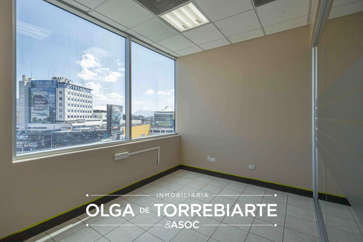 Oficina en Zona Pradera, Zona 10 — foto 2 de 9