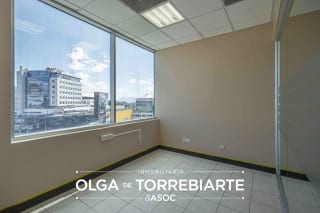 Oficina en Zona Pradera, Zona 10 — miniatura 2 de 9