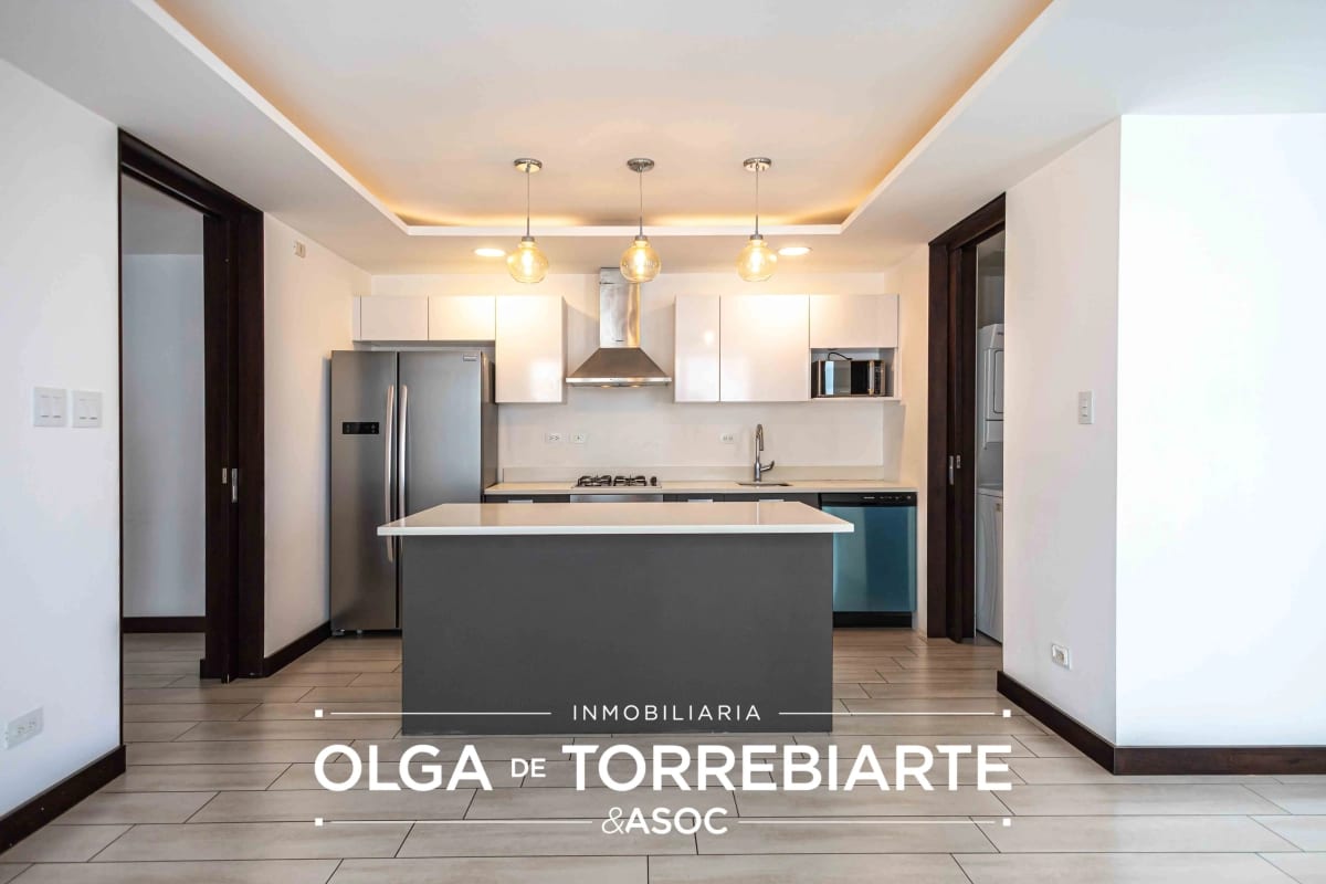 Apartamento en Edificio LIV, Zona 15 — foto 4 de 8