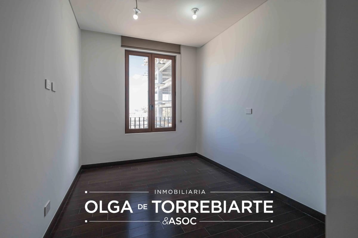 Apartamento en Nogales de Cayalá, Zona 16 — foto 3 de 9