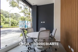 Apartamento en Spazio, Zona 15 — miniatura 3 de 12