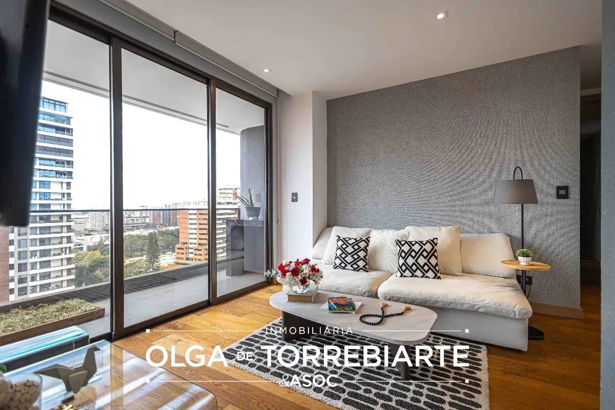 Apartamento en Torre Vertic, zona 14 — foto 6 de 17