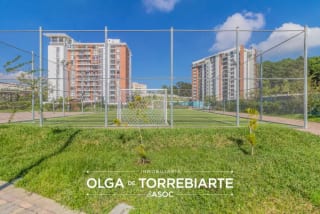 Apartamento en San Isidro 20/21 Zona 16 — miniatura 6 de 17
