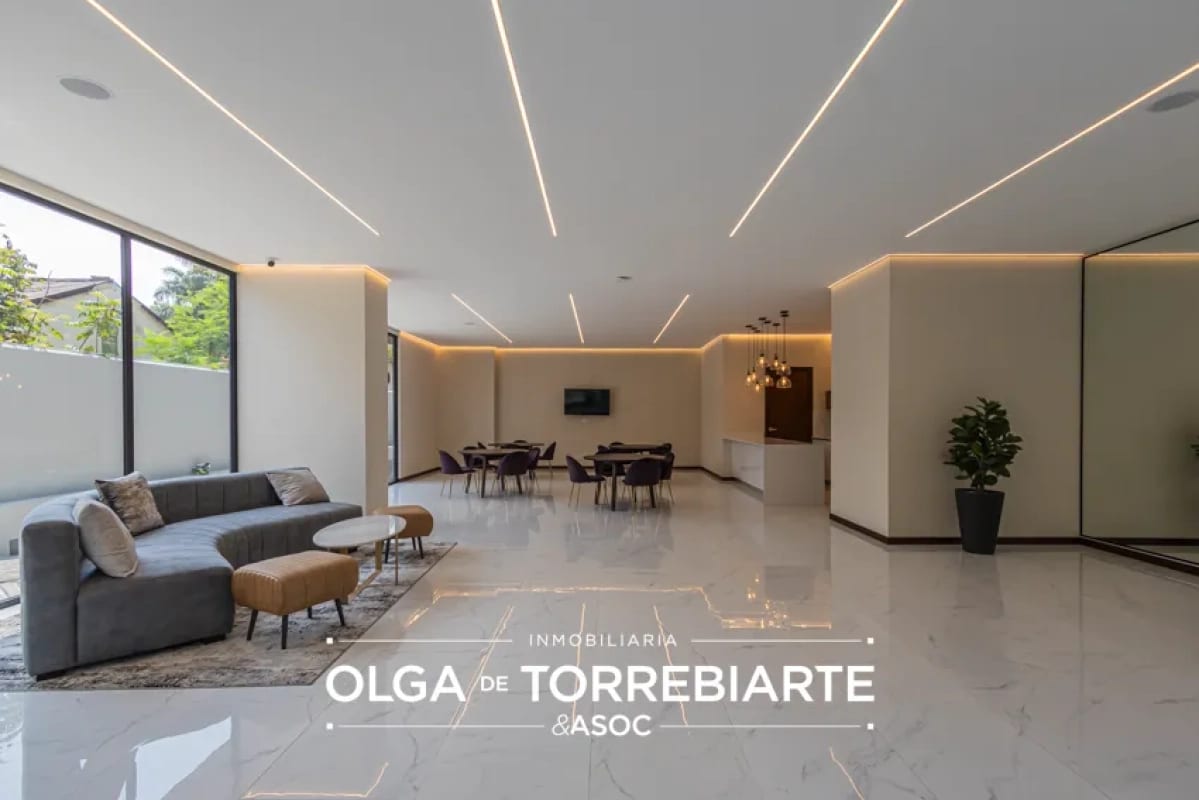 Apartamento en Naori, Zona 10 — foto 2 de 14