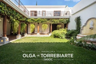 Casa en Condominio El Obispo, Antigua Guatemala — miniatura 2 de 17