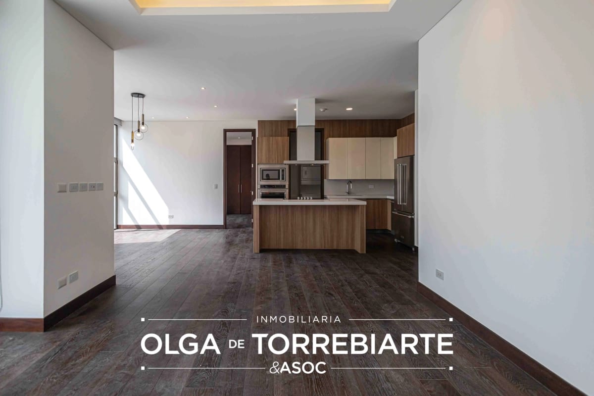 Apartamento en ECHO, zona 14 — foto 8 de 12