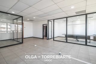 Oficina en Américas 10, Zona 13 — miniatura 2 de 8