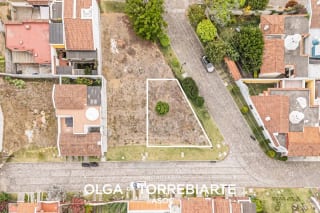 Terreno en Bella Vista, Antigua Guatemala — miniatura 1 de 3