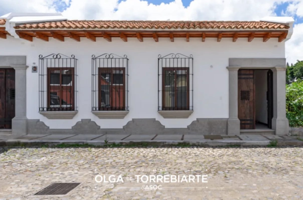 Casa en Castilla de Belén, Antigua Guatemala — foto 1 de 1