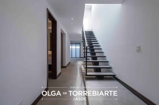 Casa para estrenar Condominio Molié, Zona 10 — miniatura 7 de 16