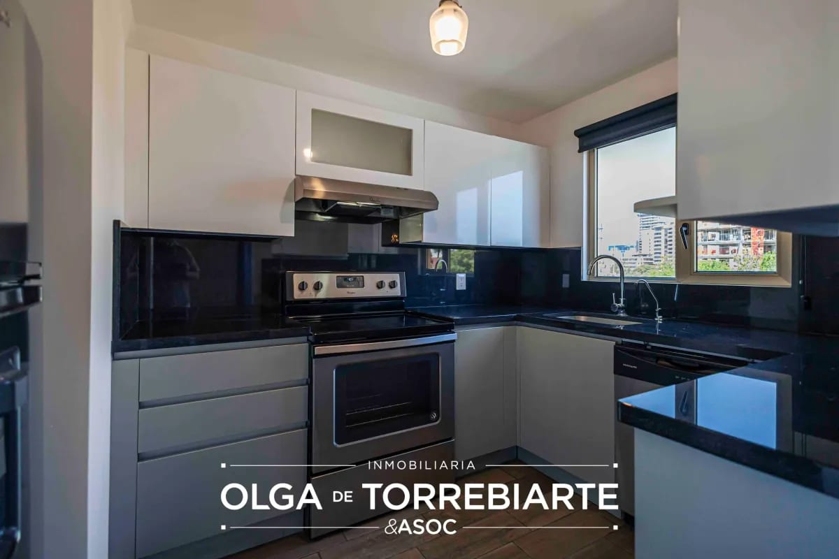 Apartamento en Verona, zona 10 — foto 11 de 12