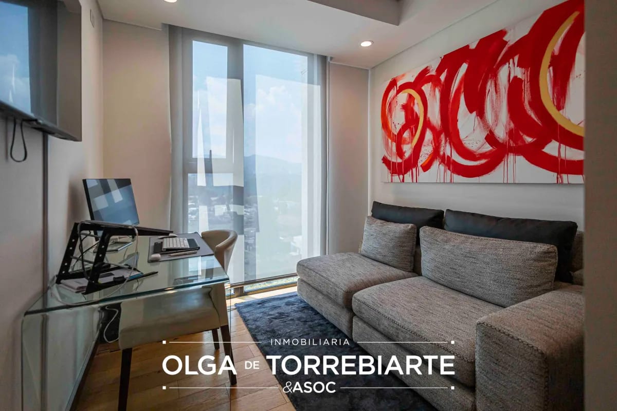 Apartamento en Reserva 5ta Avenida zona 14 — foto 13 de 18