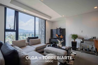 Apartamento en Reserva 5ta Avenida zona 14 — miniatura 1 de 18