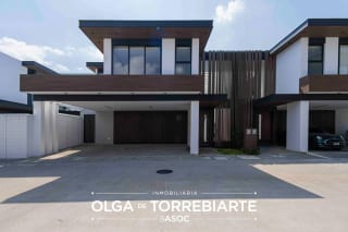 Casa para estrenar Condominio Molié, Zona 10 — miniatura 1 de 17